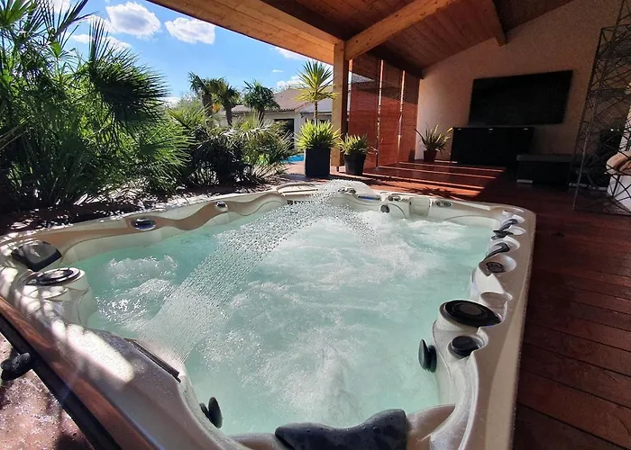 别墅 Le Domaine Des Oliviers *