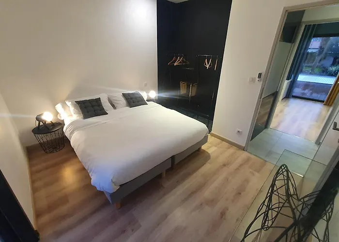 Le Domaine Des Oliviers Peujard