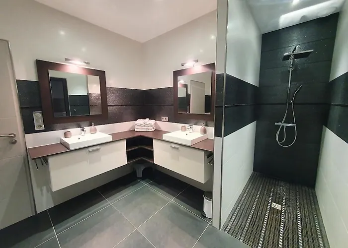 Le Domaine Des Oliviers 别墅 Peujard